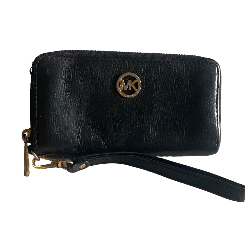 Michael kors black leather wallet